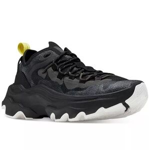 Sorel Men's Black Lightweight, breathable sneaker. Worn twice. Size 9.5. Great!